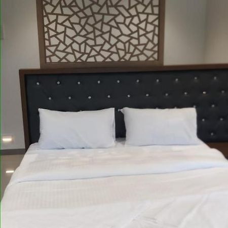 Dukes Plaza Hotel Kalyān 외부 사진